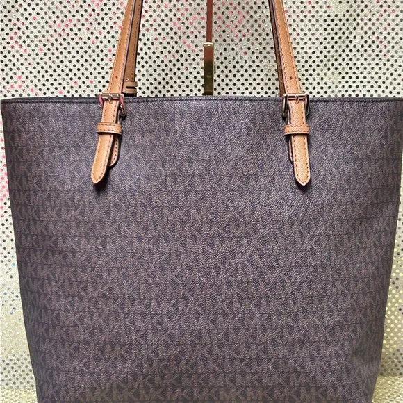Michael Kors Jersey Signature Dark Brown and Tan Tote Approx. 16 x 11 x 6 - Picture 3 of 17